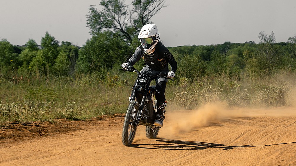 🔥LIMITED TO 2 PIECES ONLY, Electric Dirt Bike w/ 50 mi Max Range & 53 mph Max Speed