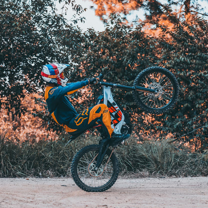 🔥LIMITED TO 19 PIECES ONLY, Light Bee X Electric Dirt Bike